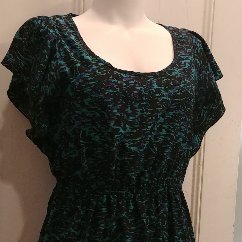 Shift Dress with Elastic Waist and Flutter Sleeves